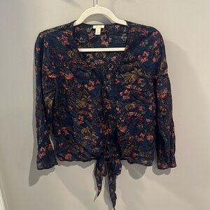 Hinge Floral Blouse